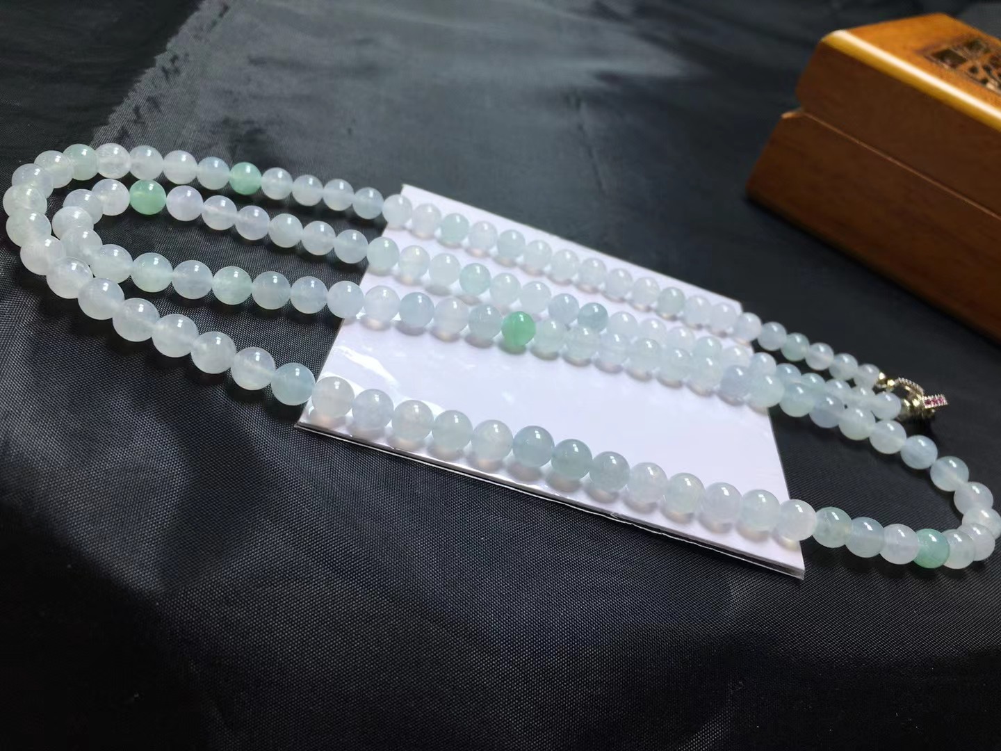 ️ 冰种珠链，卡6.1～5.7mm，118颗，种好，玉质细腻，均匀，冰透水润，颗颗精选
