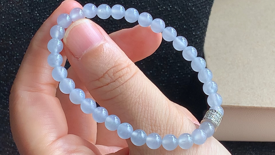 ️ 冰手串，尺寸取一5.3mm，包A附证书