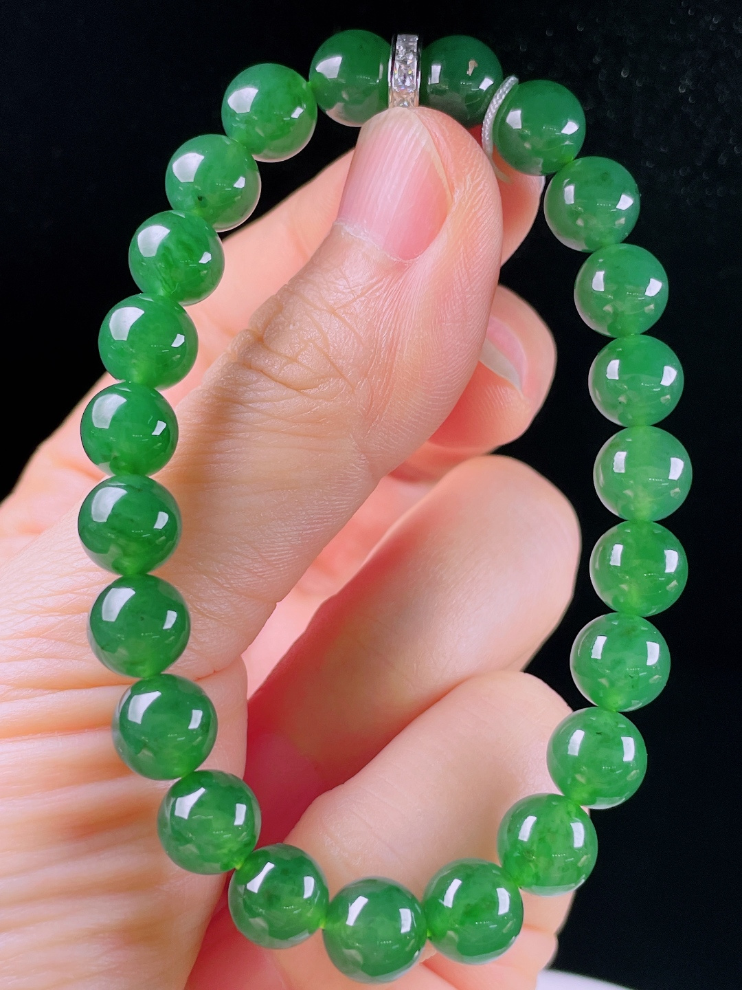 冰绿手串，老种起光，细底通透，尺寸：8mm