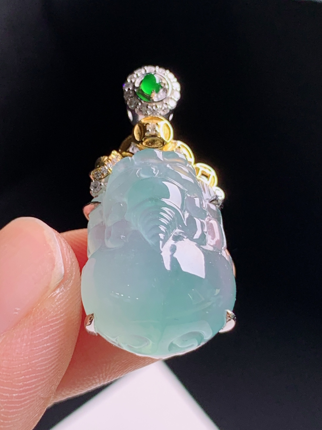 ️ 冰种貔貅吊坠，通透起光雕工精致，金铜钱顶珠招财纳福 990617