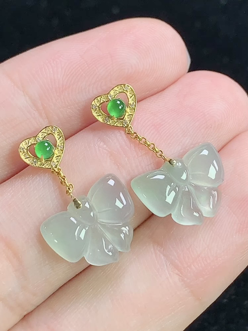 18k金镶冰种蝴蝶耳坠，无裂，尺寸9.6-12.3-2.7mm，L18hjg