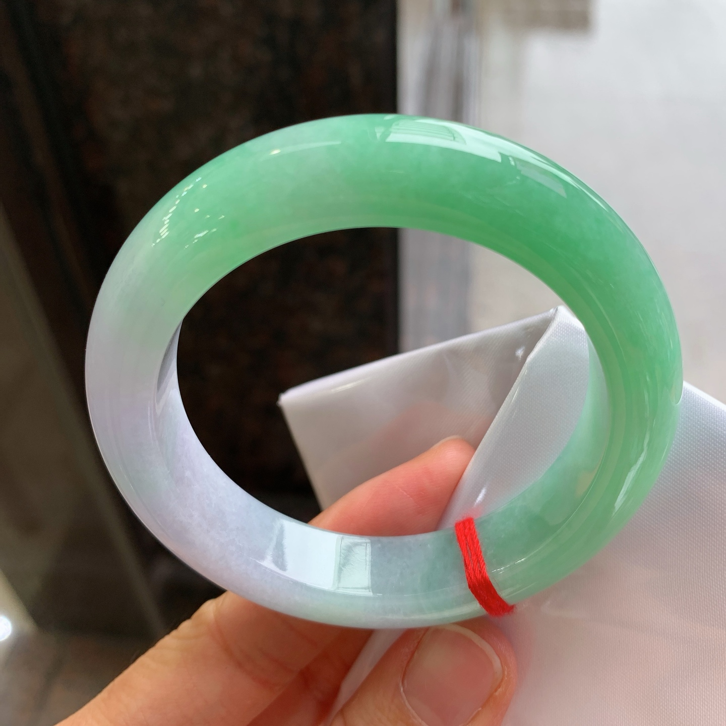 正圈春彩 无裂 尺寸：54.8/12.6/9.9 色阳
