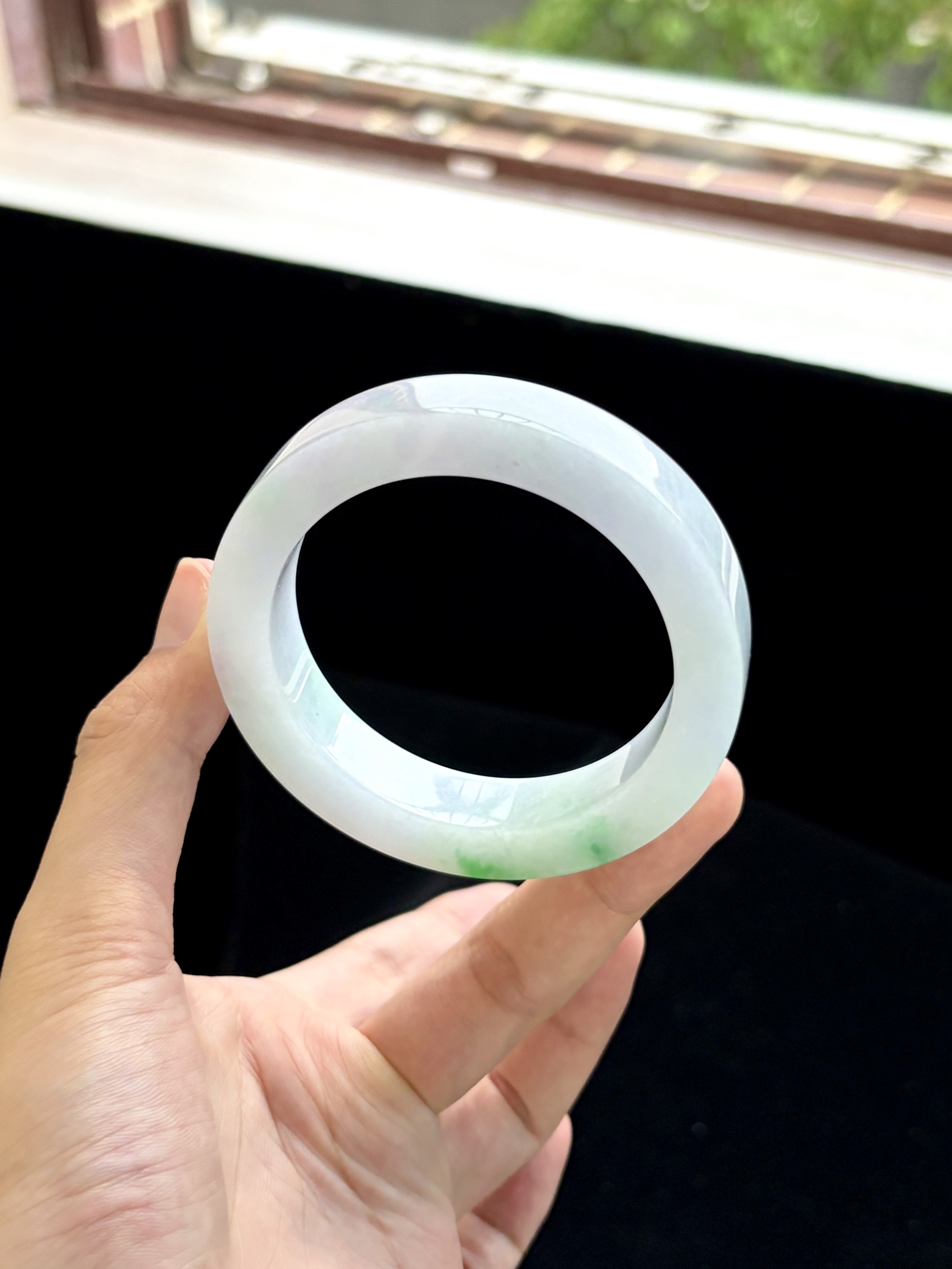 淡粉紫阳绿白底青镯胚 A0616-1 ⭕️76.8-57.8-13.5-9.7 可做58～60正圈