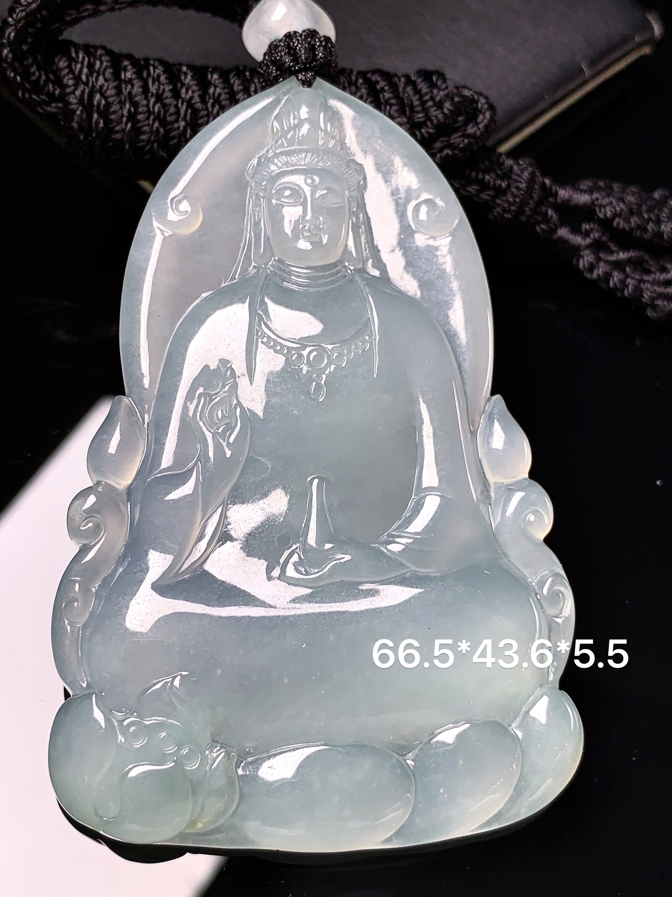 冰种观音菩萨吊坠 玉质细腻 色泽艳丽清新 整体尺寸66.5*43.6*5.5 a2