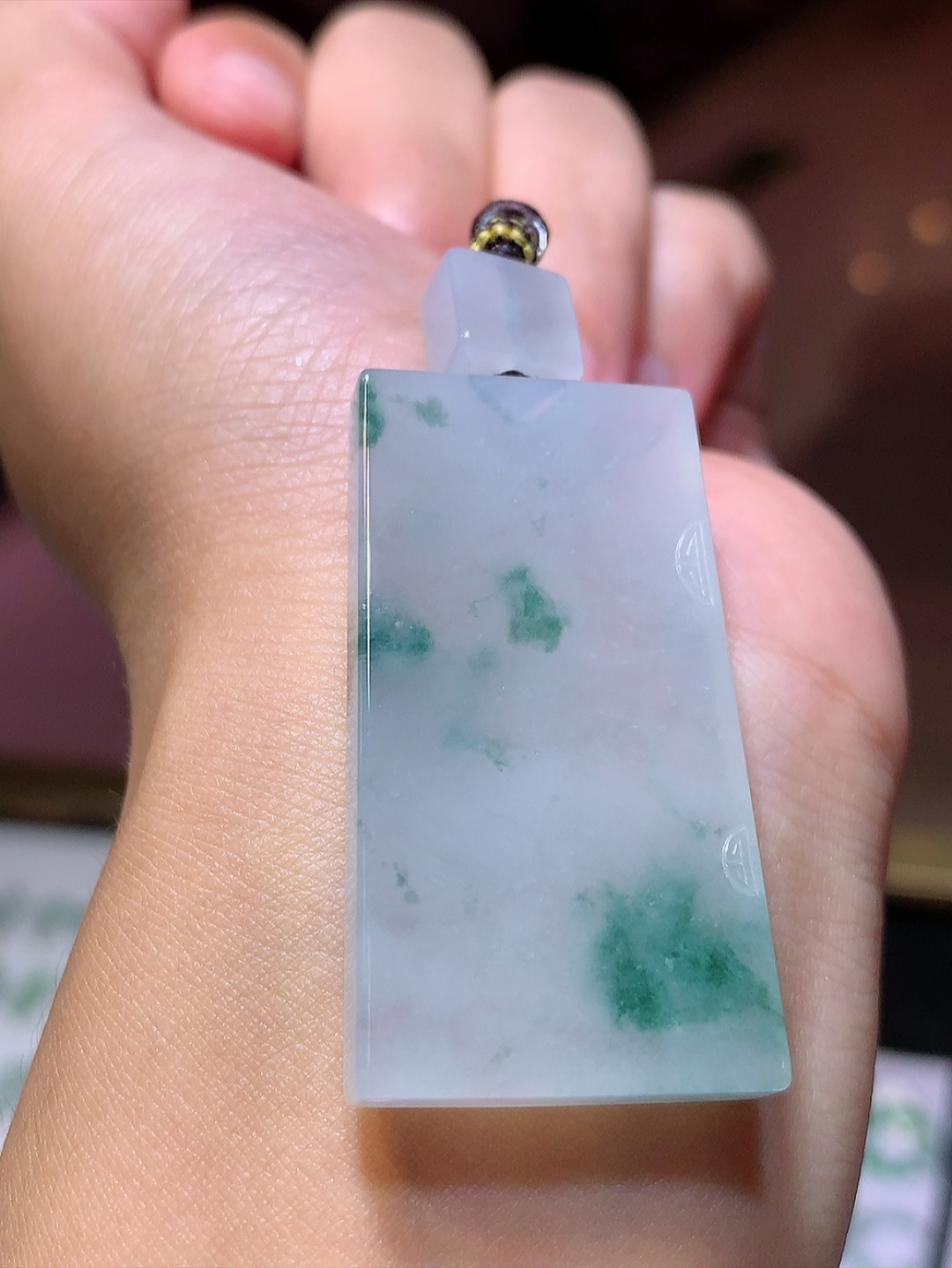 冰飘花无事牌挂件 料子冰润细腻 飘花灵动 佩戴简约时尚 货号12616，43.8-24.2-5.7