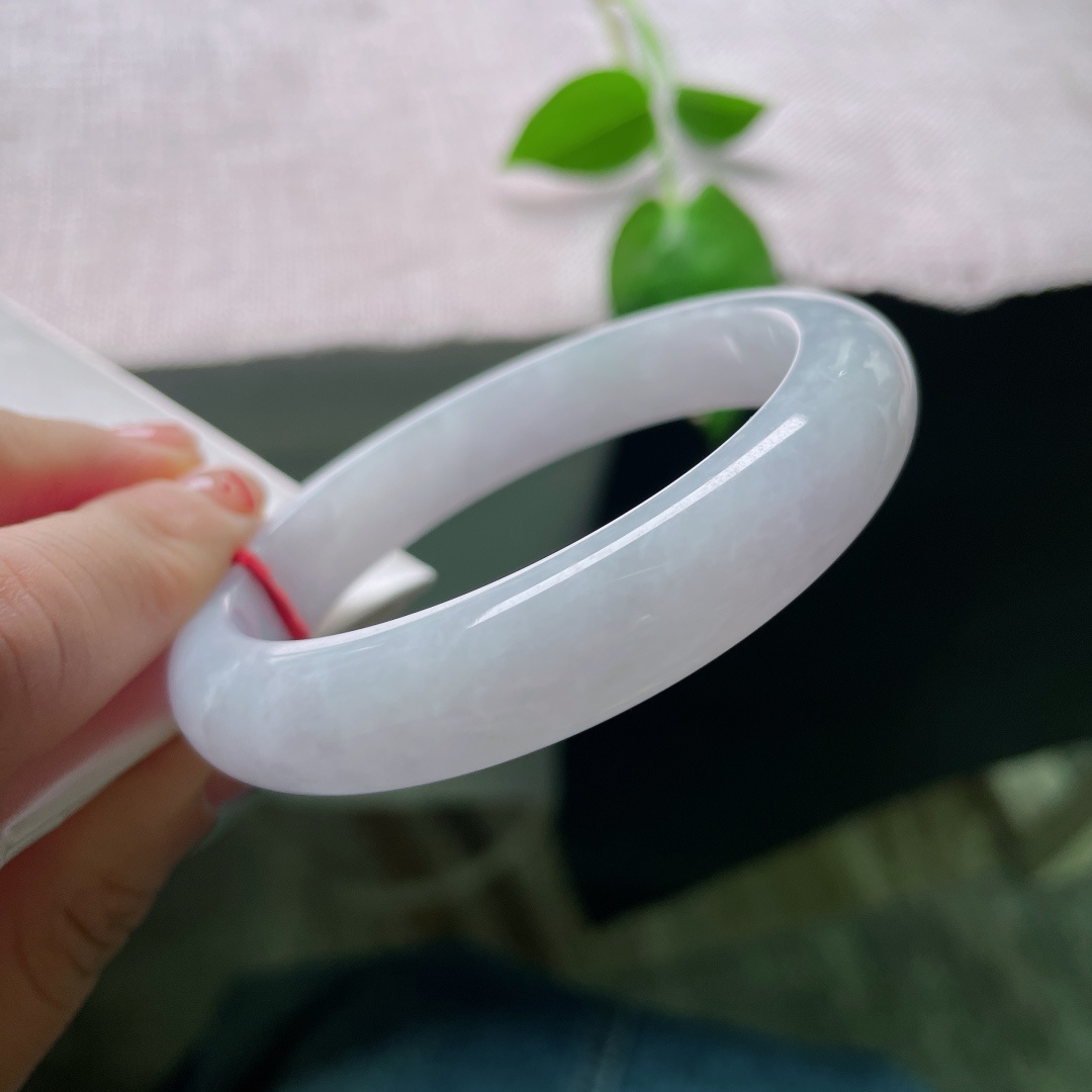 57.6/12/8，粉紫正圈，种老，干净清爽，佩戴温柔仙美，优雅端庄，无裂，ss55412a