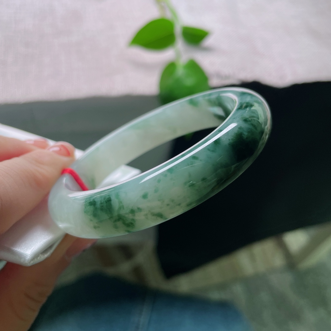 飘花正圈，水润细腻，繁花似锦觅安宁，贵气，无裂，ss54714a
