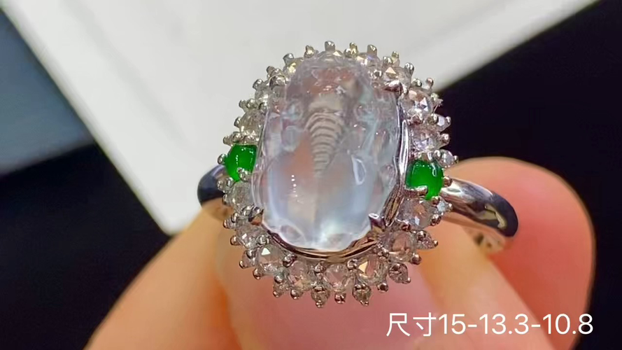 18k金+钻玻璃种貔貅戒指，无裂，15-13.3-10.8