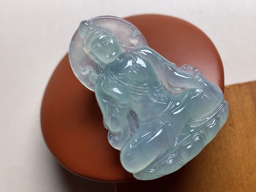底色观音 底色漂亮，雕工细致，尺寸43.5*31*5.3