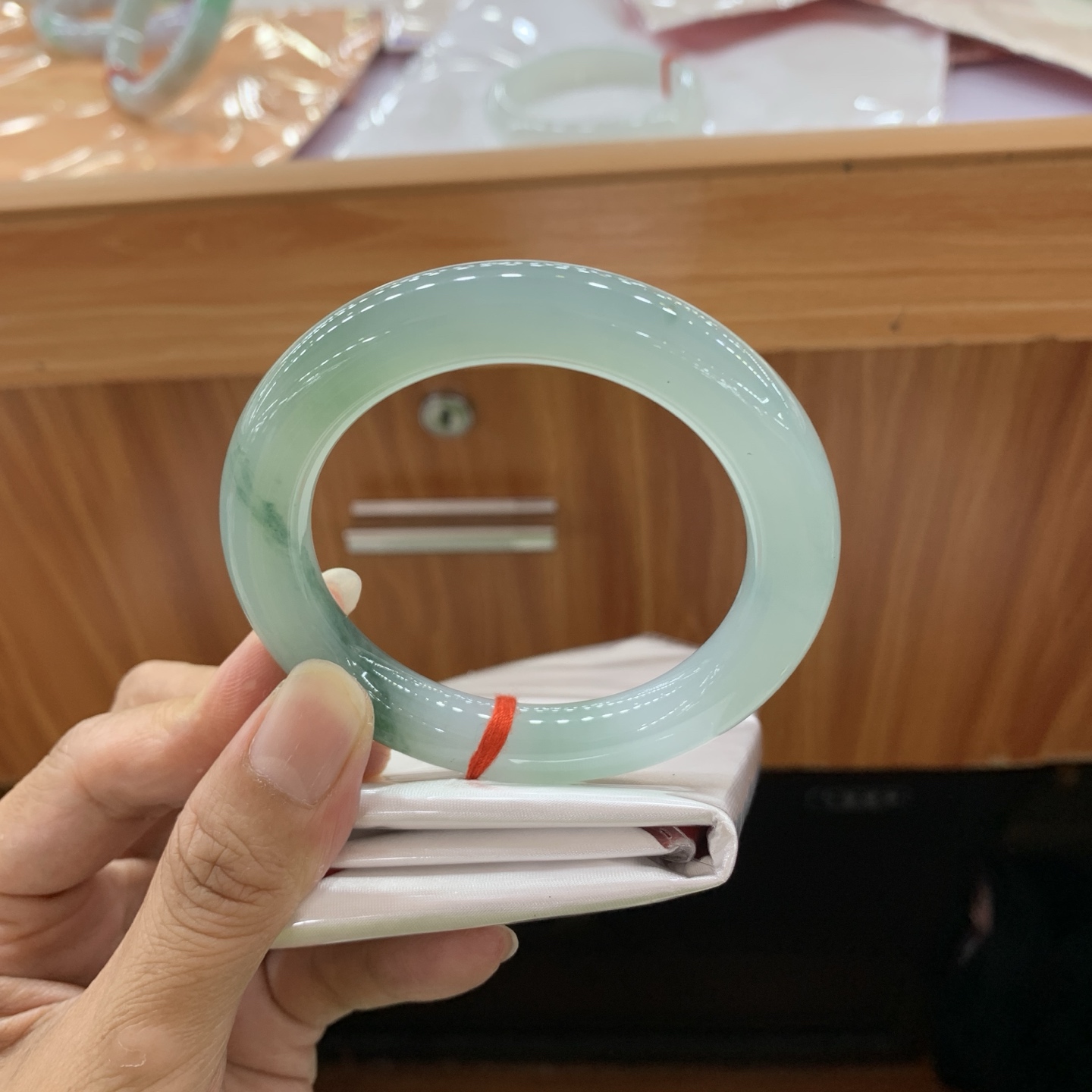 061739CZ 飘花圆条翡翠手镯 54.3-10.5-10.7