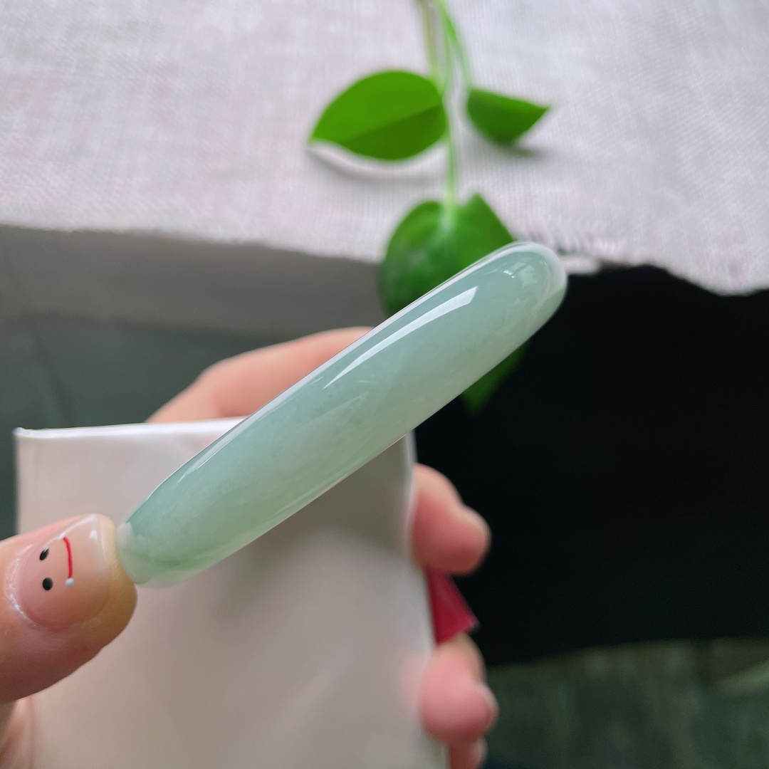 57.8/11.3/8.6油青正圈，水润细腻，清雅苑，沉稳贵气，一点皮纹，ss54233a