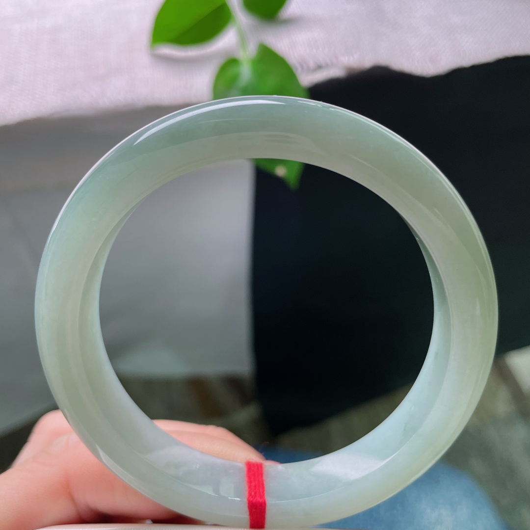 57.8/11.3/8.6油青正圈，水润细腻，清雅苑，沉稳贵气，一点皮纹，ss54233a