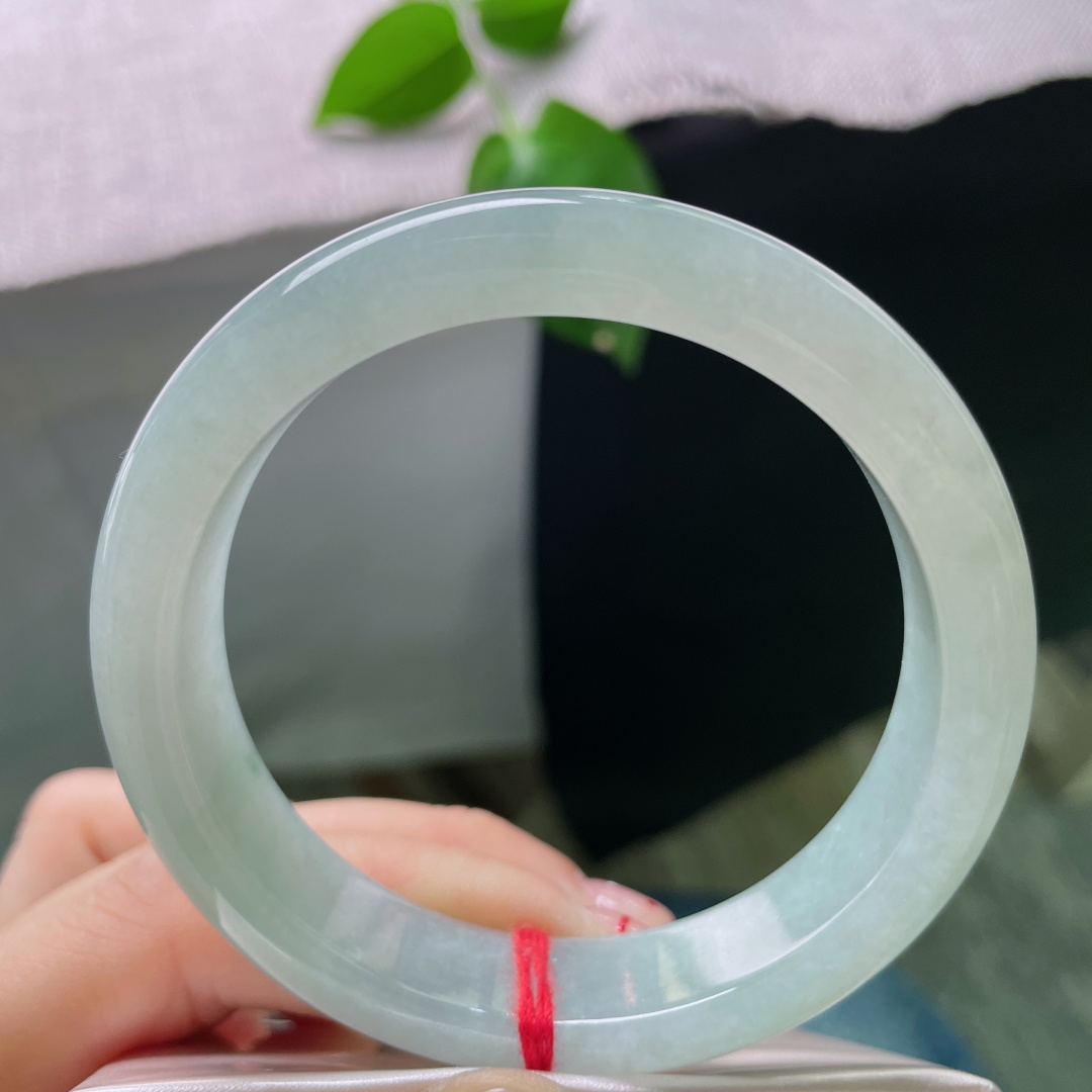 晴水正圈，晶莹玉润，种老，如众星捧月，气质高雅，无裂，ss51456a