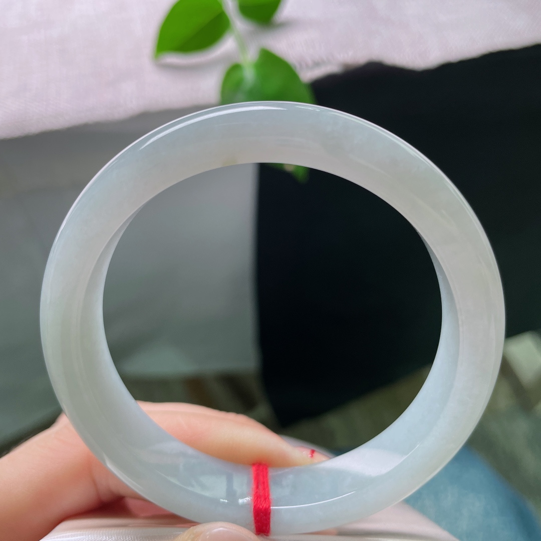 56.5/11.6/7.8。淡绿底正圈，水头好，种老，干净清爽，淡雅倾心，有纹，ss54404a