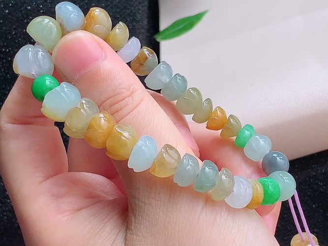 ️ 莲台手串，尺寸大11.6-7.7/小6.1-7.0-4.2mm，包A附证书
