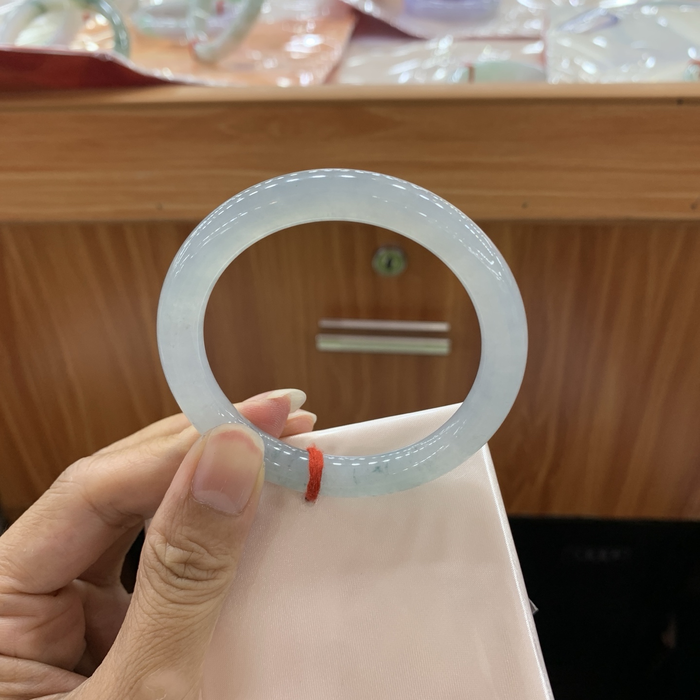 061710FN 飘花圆条翡翠手镯 52.6-8.4