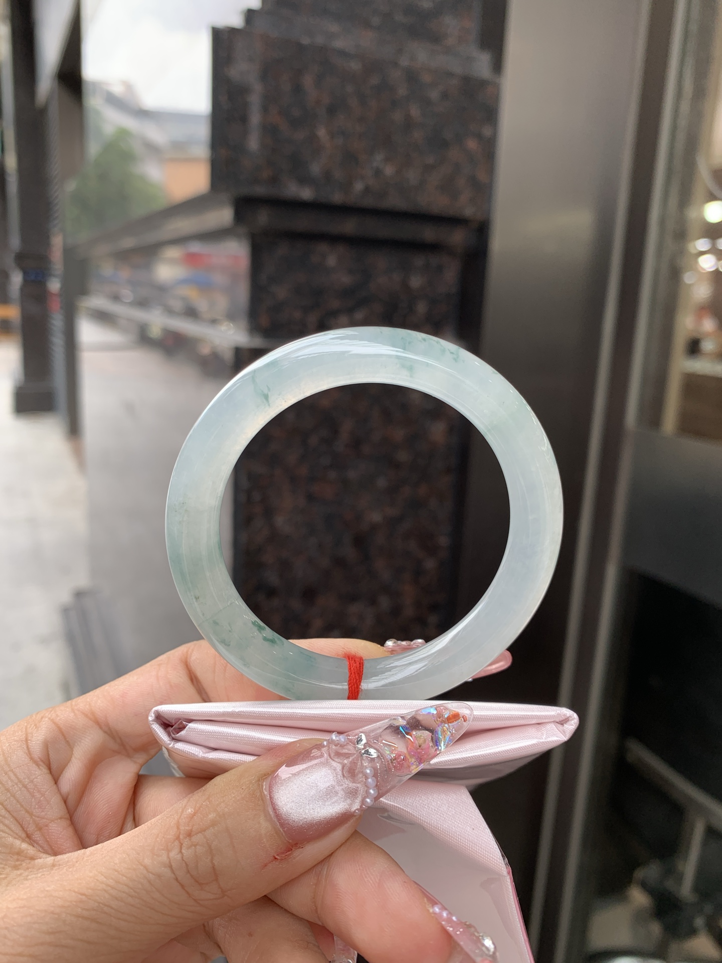 冰飘花美人条 53.2-9.1-9 0619-N1036 打灯细纹，底妆水透起光，冰底中开出了朵朵兰