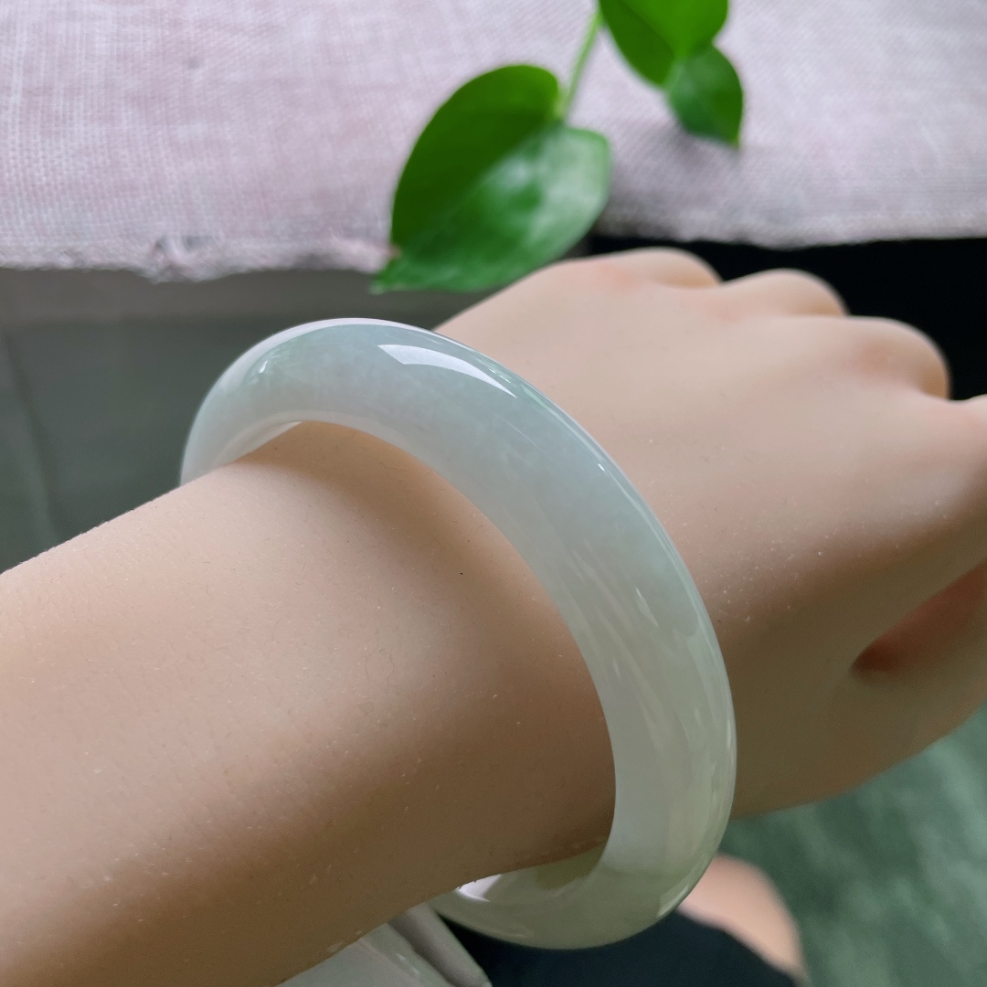 淡绿底正圈，水润细腻，清雅苑苑，贵气，皮纹，ss54751a