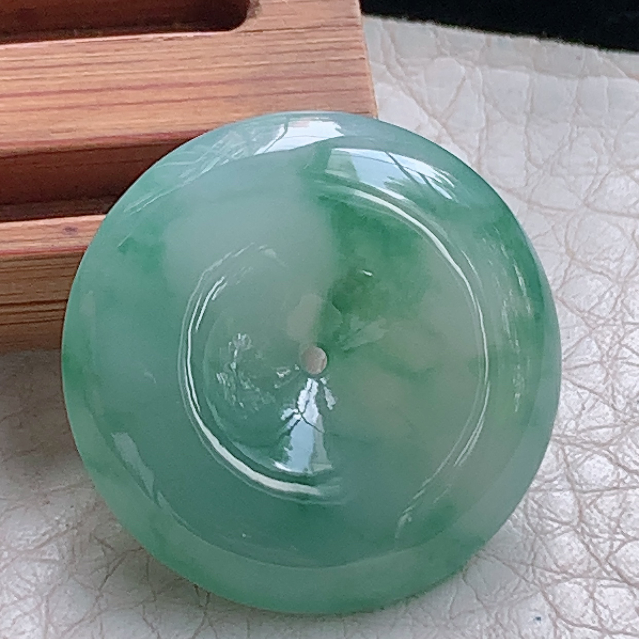 zz3实拍26*6缅甸翡翠冰飘花平安扣吊坠