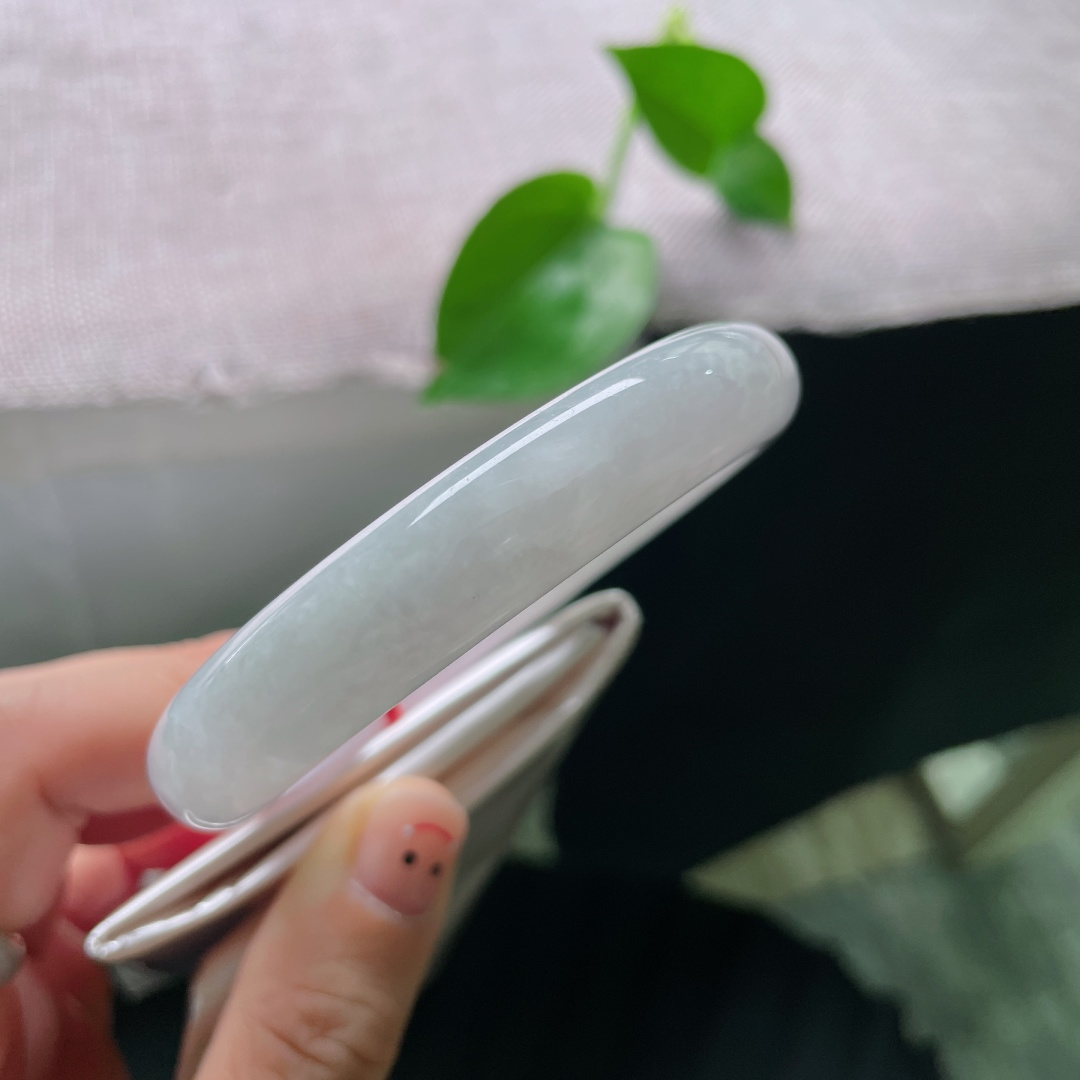 58.3/13.1/7.7，正圈，举手投足间仿佛散发阵阵清香，水润，种老，晶体，ss54871a