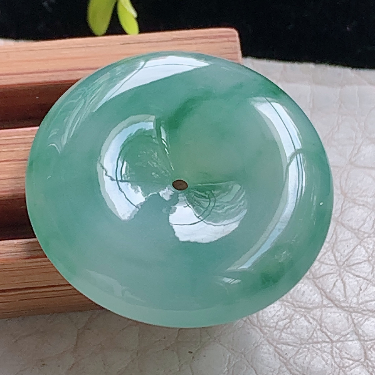 zz3实拍26*6缅甸翡翠冰飘花平安扣吊坠
