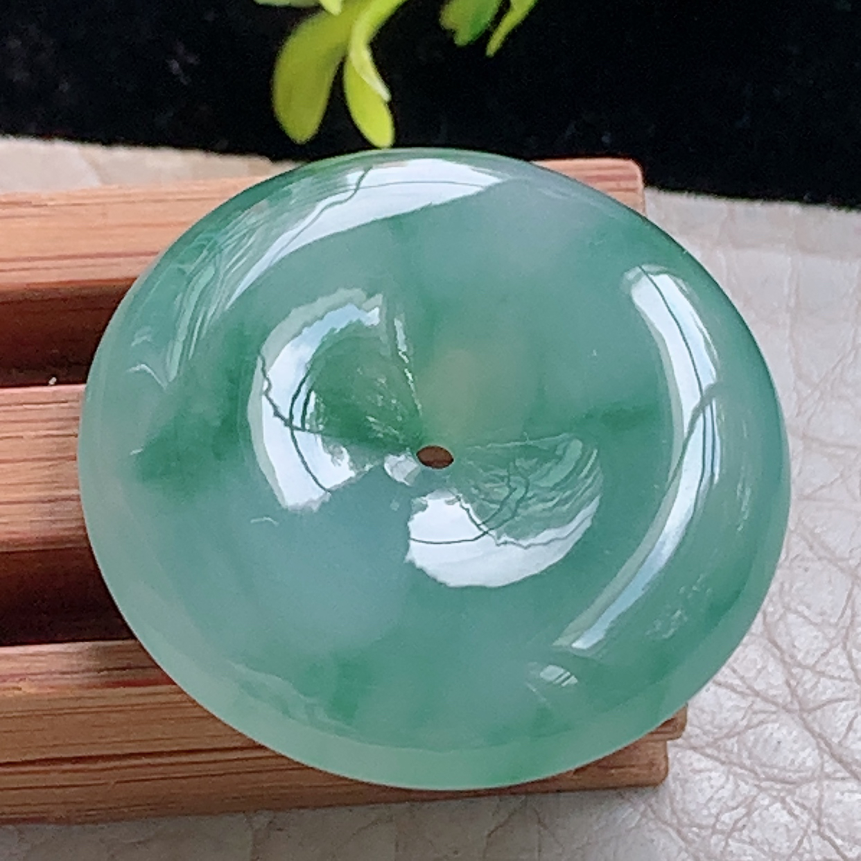 zz3实拍26*6缅甸翡翠冰飘花平安扣吊坠