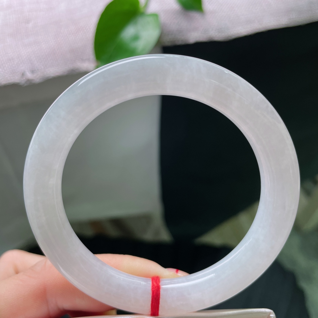 白月光圆条，干净清爽，种老，出尘脱俗，可望而不可及，晶体，无裂，ss54801a