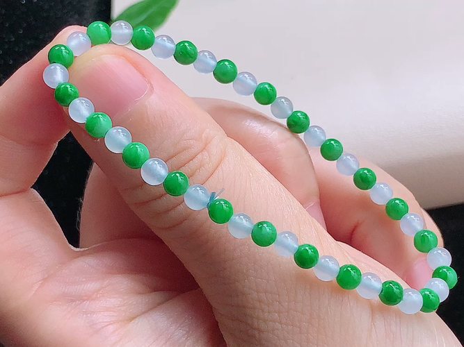 ️ 双彩手串，尺寸取一3.9mm，包A附证书