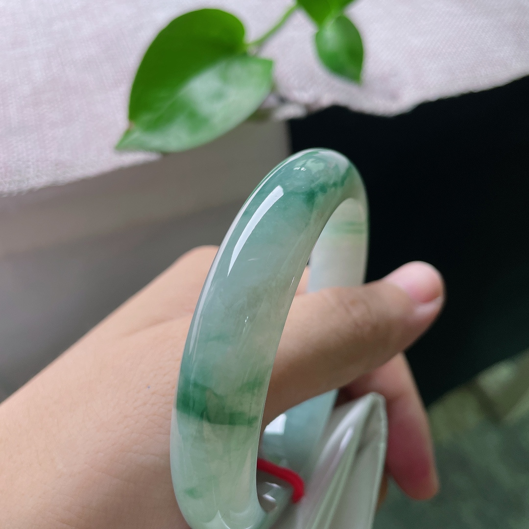 60/13.3/8.3飘花正圈，大圈口，水头好，种老，花影摇曳，灵动飘逸，无裂，ss54245a