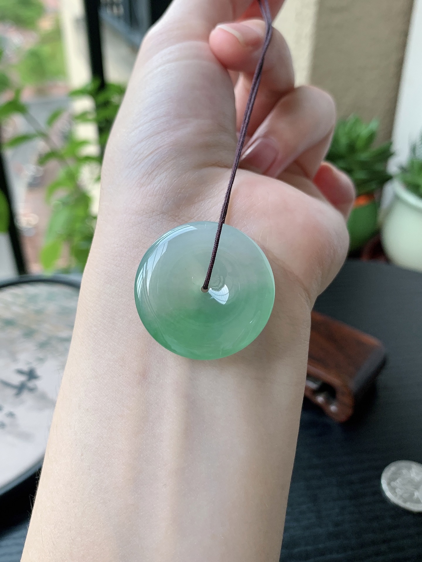老坑冰种胶感飘阳绿平安扣吊坠 裸石尺寸:29.2-5.8mm
