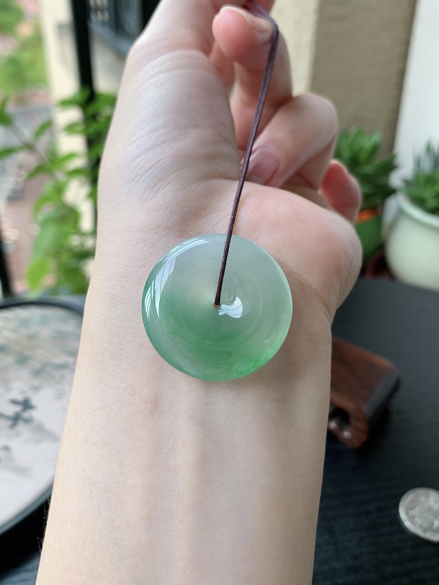 老坑冰种胶感飘阳绿平安扣吊坠 裸石尺寸:29.2-5.8mm