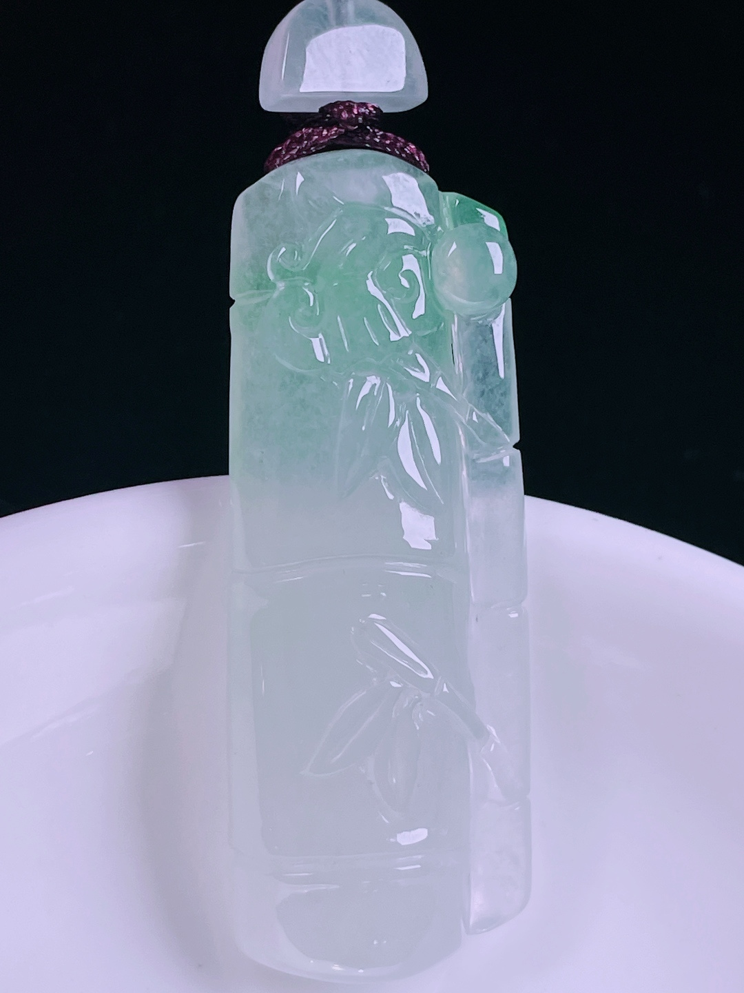 ️冰绿节节高升，老种起光，细底通透，尺寸：裸石46.5/17.7/7mm0620