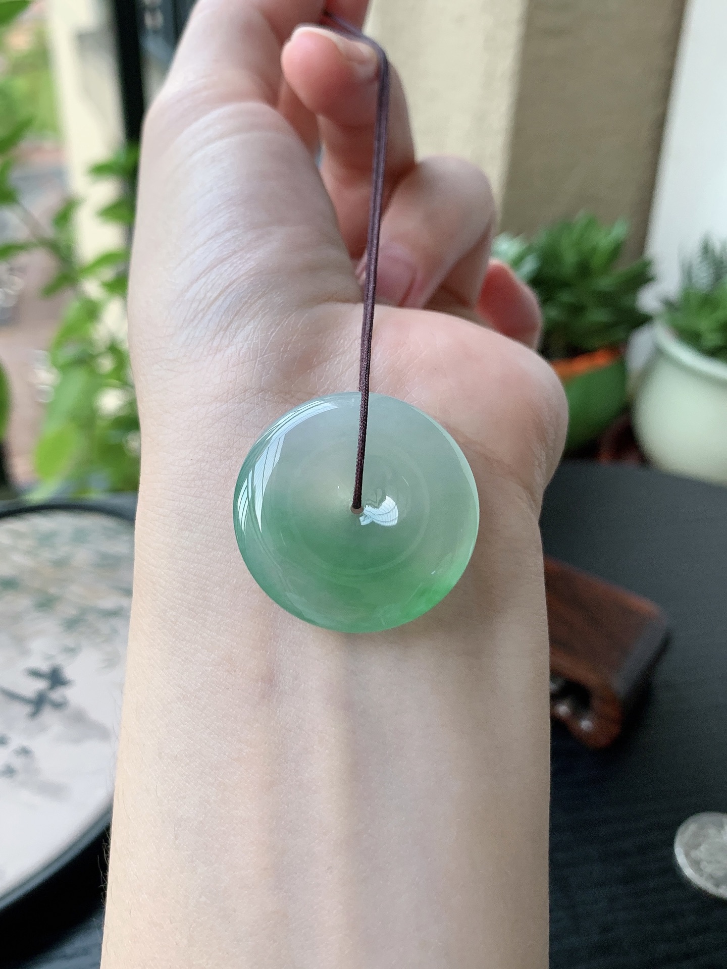 老坑冰种胶感飘阳绿平安扣吊坠 裸石尺寸:29.2-5.8mm