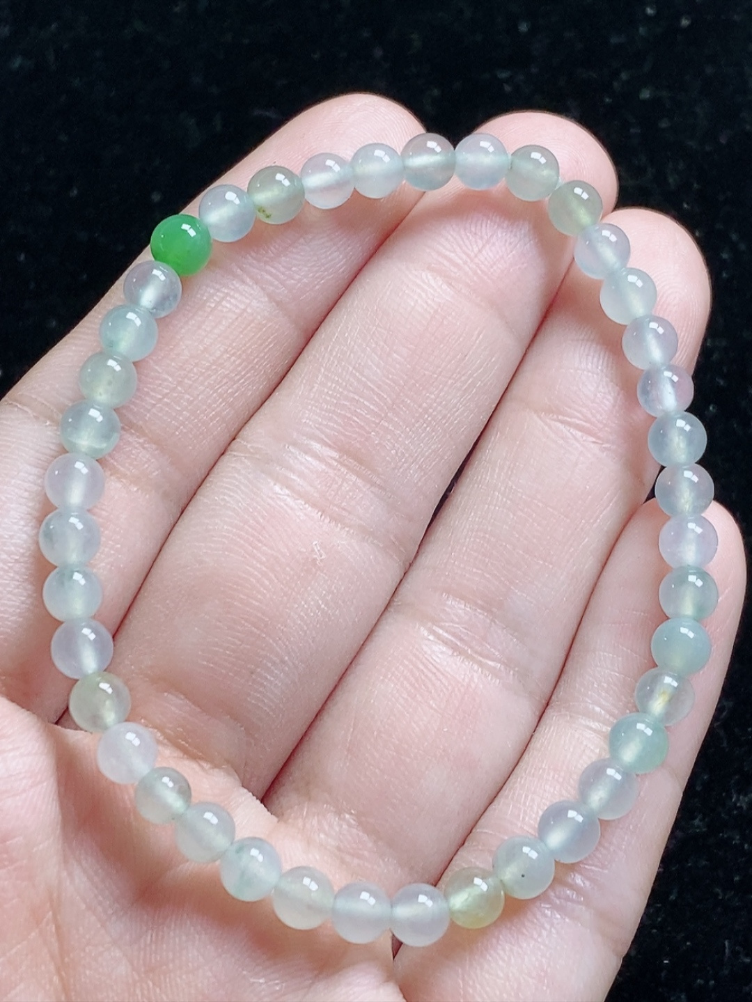 冰种玉珠手串，尺寸4.6mm