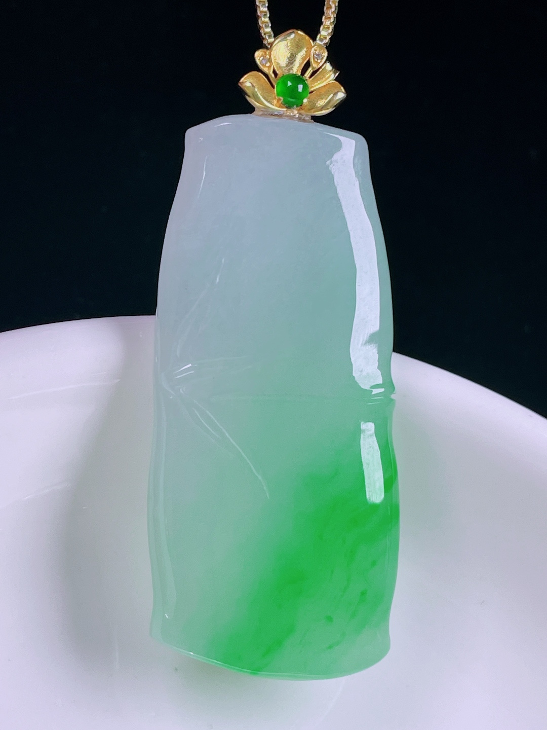 ️冰绿节节高升，老种起光，细底通透，尺寸：48.5裸石42/19.3/6mm0620