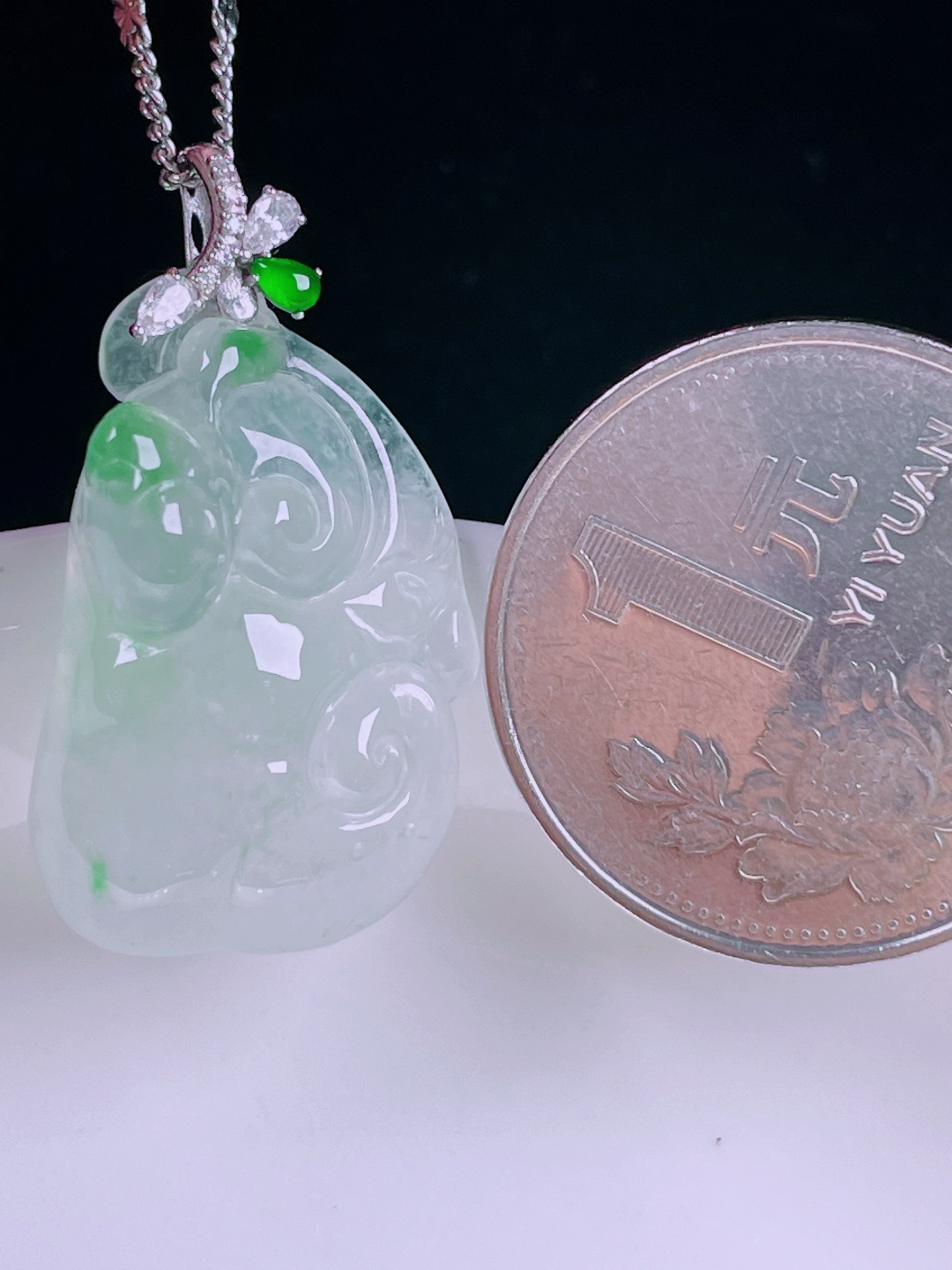 ️冰种如意，老种起光，细底通透，尺寸：30.7裸石25.5/16.8/10.6mm0620