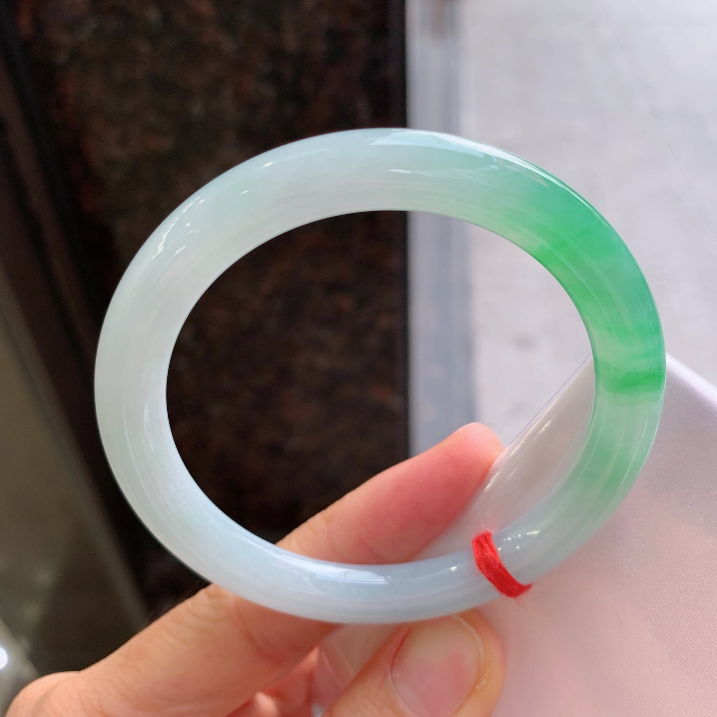 圆条冰飘绿 微细纹 尺寸：56/8 色阳