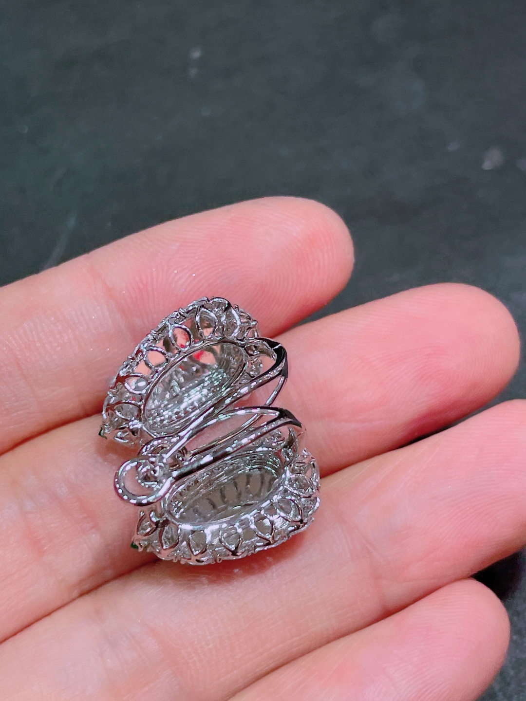 ️冰种福豆耳钉 晶莹剔透，新颖时尚，无裂，12-8-4