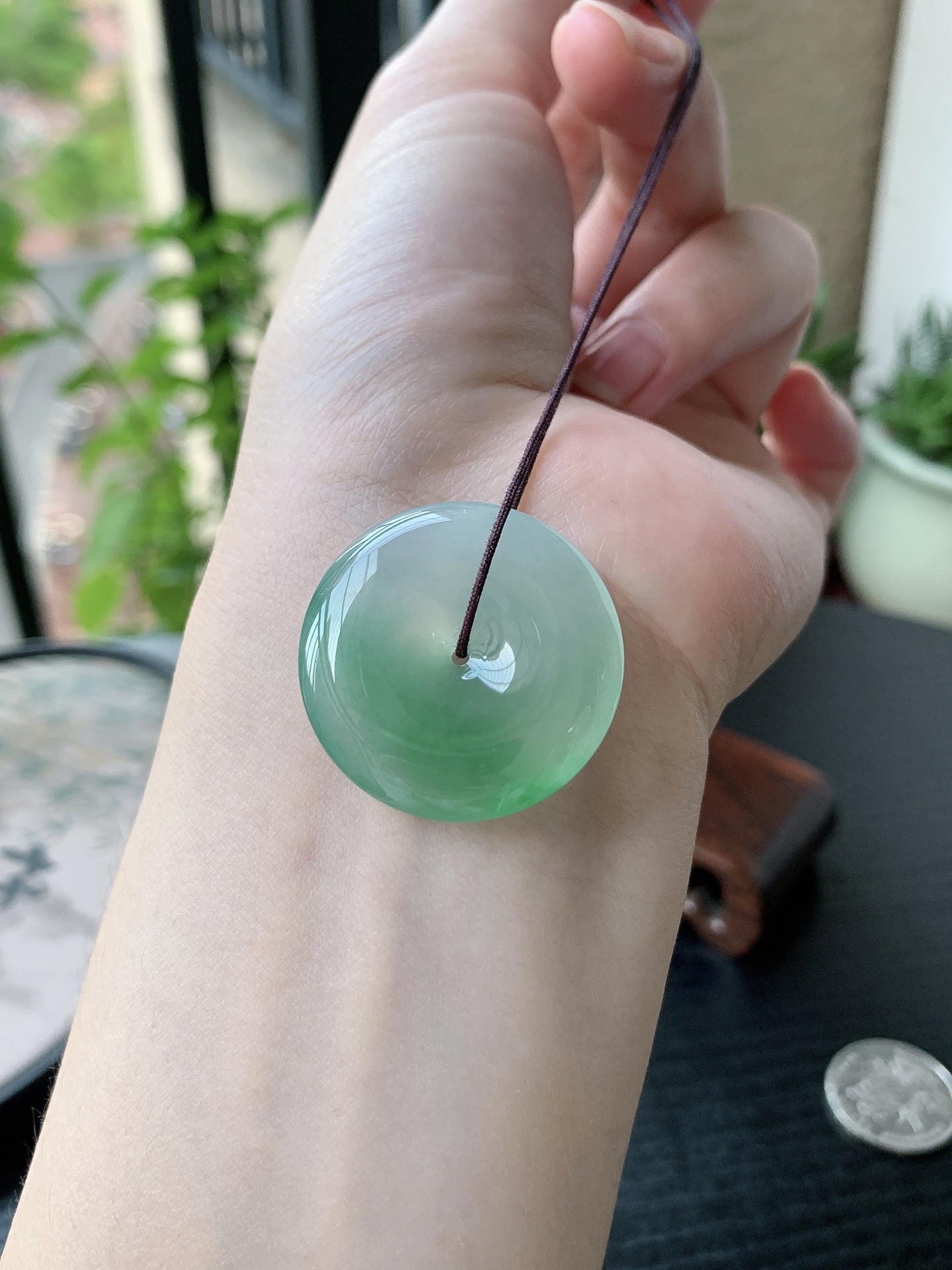 老坑冰种胶感飘阳绿平安扣吊坠 裸石尺寸:29.2-5.8mm