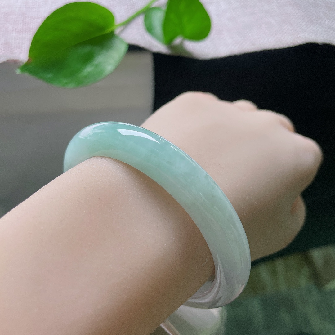 淡绿淡紫正圈，双色碰撞，别有韵味，水头好，种老，无裂，ss55207a