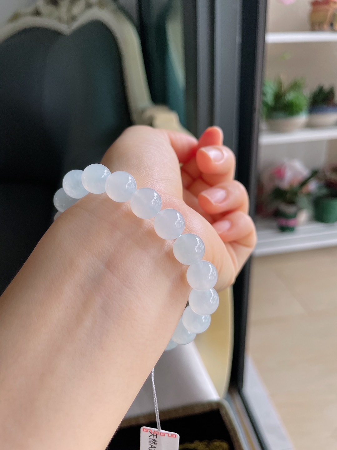 天然翡翠A货，白冰手串，尺寸：10mm。【编4292】
