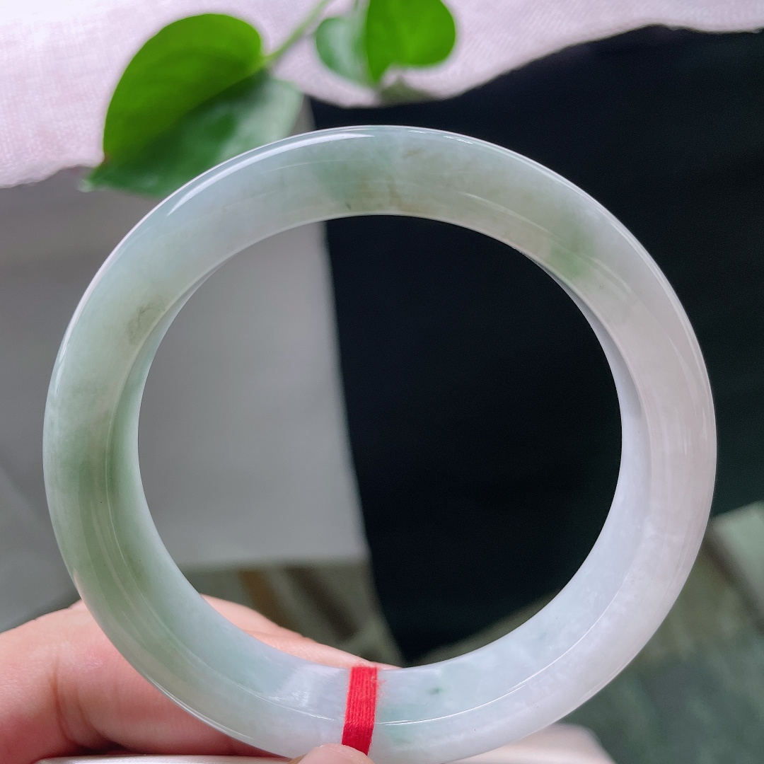 57.6/12.4/8.4油青正圈，水润细腻，沉稳贵气，清雅，温柔，乌鸡，无裂，ss52227a