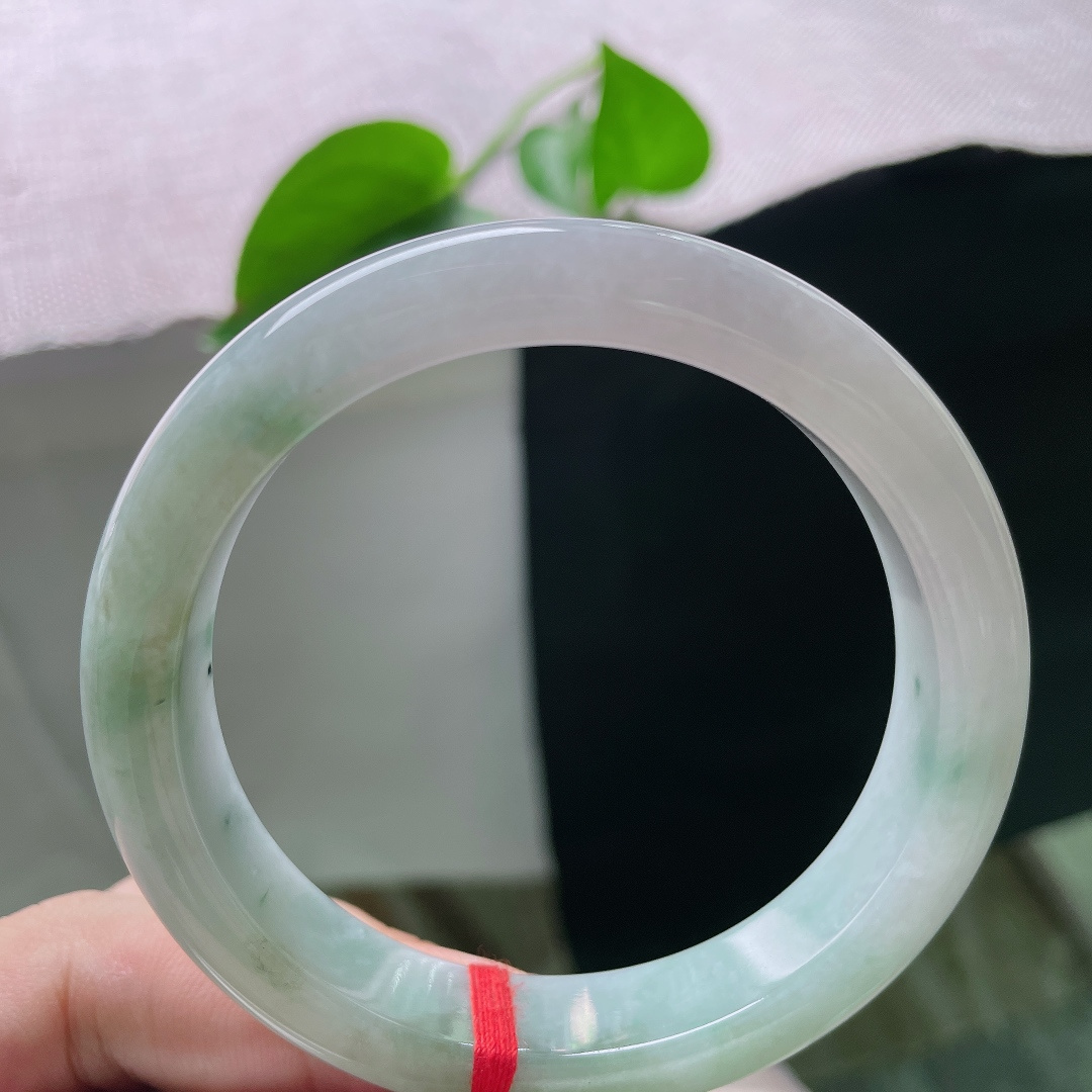57.6/12.4/8.4油青正圈，水润细腻，沉稳贵气，清雅，温柔，乌鸡，无裂，ss52227a