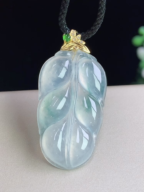 18k金镶冰飘花树叶，尺寸26.8-15.5-3.6mm，L21jay