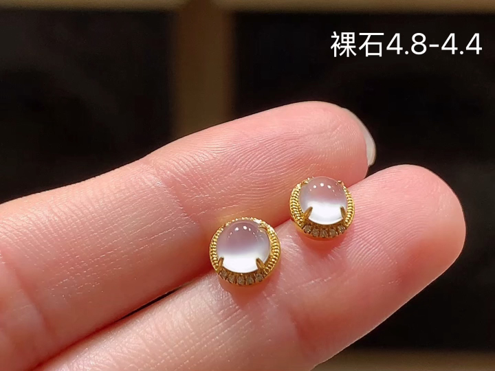 18K 冰种蛋面耳钉 无裂 尺寸，4.8-4.4