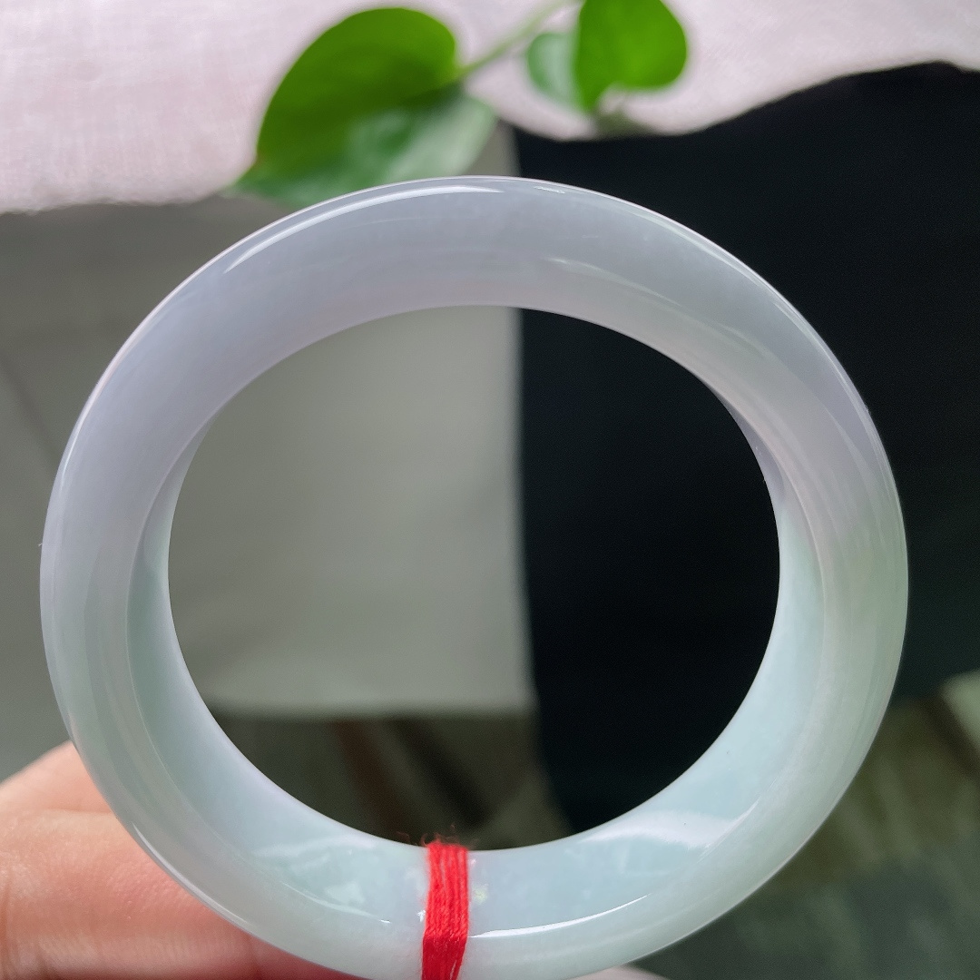 52/12.4/7.9，淡紫淡绿正圈，双色交织在一起，上手温婉又甜美，皮纹不显，ss55249a