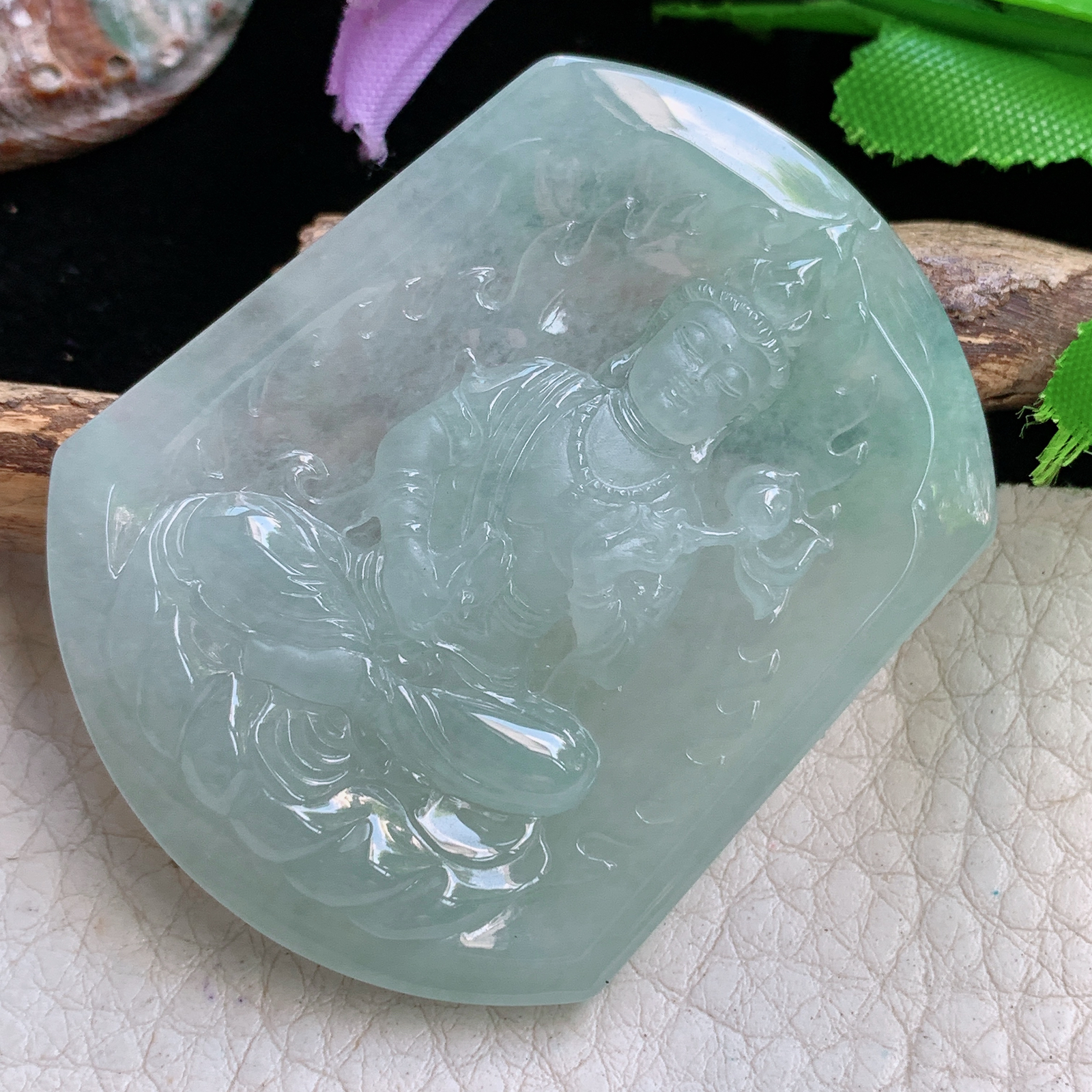 ktj实拍52*41.5*6缅甸翡翠a货精雕冰晴大势至菩萨 持莲观音玉吊坠