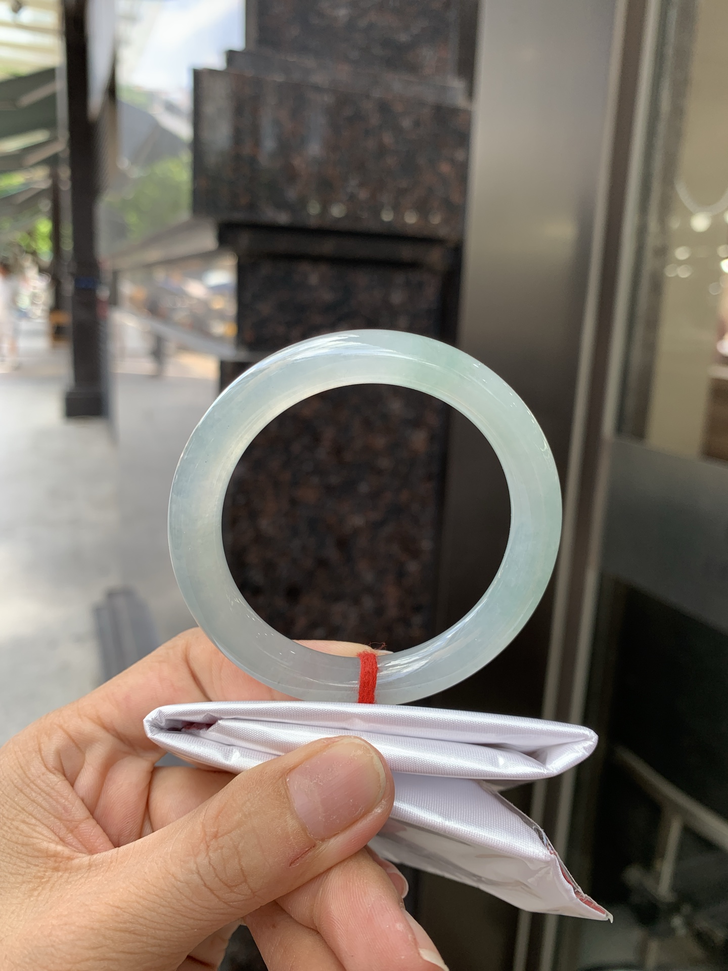淡晴美人条 51.2-8.3-8.8 0621-65-14131 打灯长纹，底妆胶润，清爽耐看的均匀