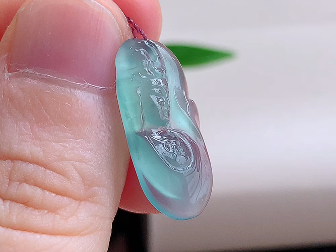 ️ 观音，尺寸22.5-10.4-3.6mm，包A附证书