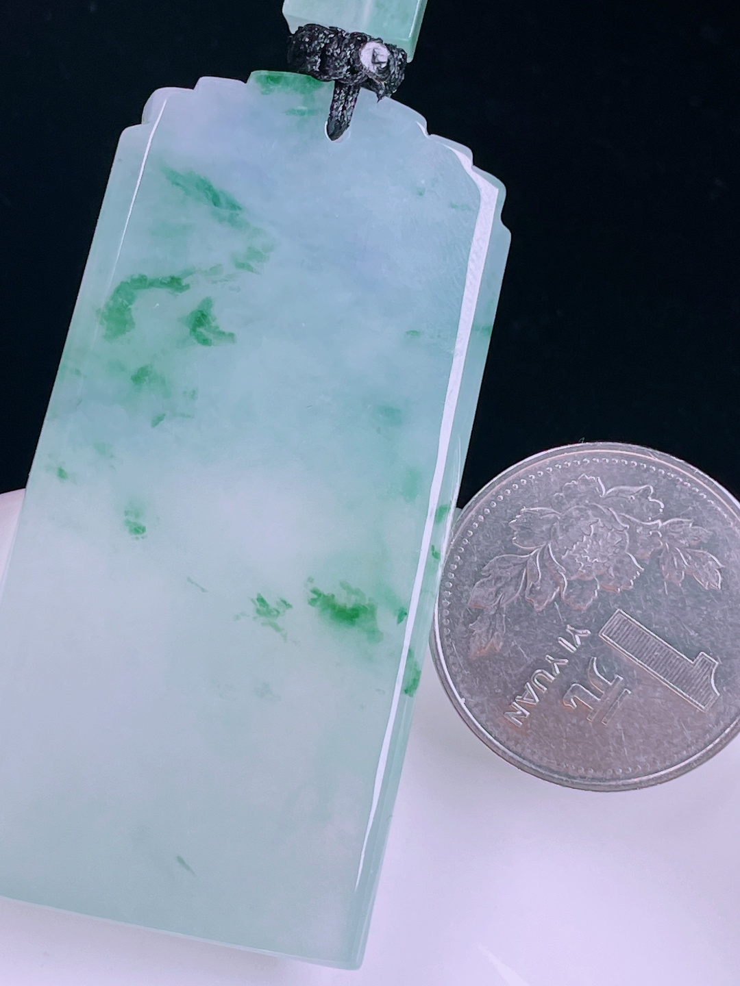 ️飘花无事牌，老种起光，细底通透，尺寸：59.4/30.4/6.3mm0621